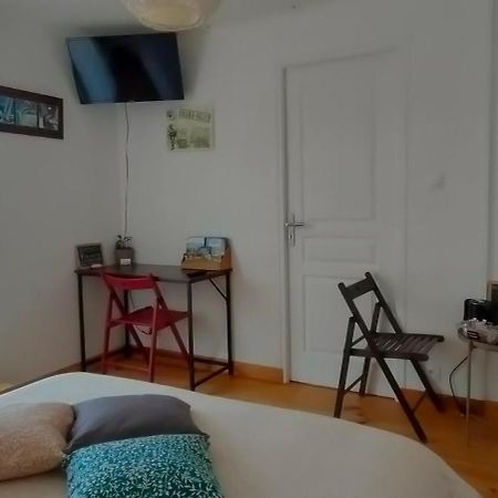 Les Lys Jolie Suite Parentale Privative Deux Adultes Avec Sdd Pertheville-Ners Zewnętrze zdjęcie