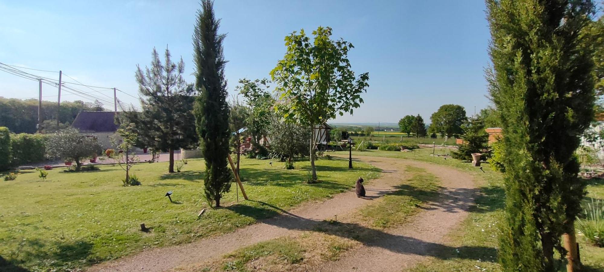 Les Lys Jolie Suite Parentale Privative Deux Adultes Avec Sdd Pertheville-Ners Zewnętrze zdjęcie