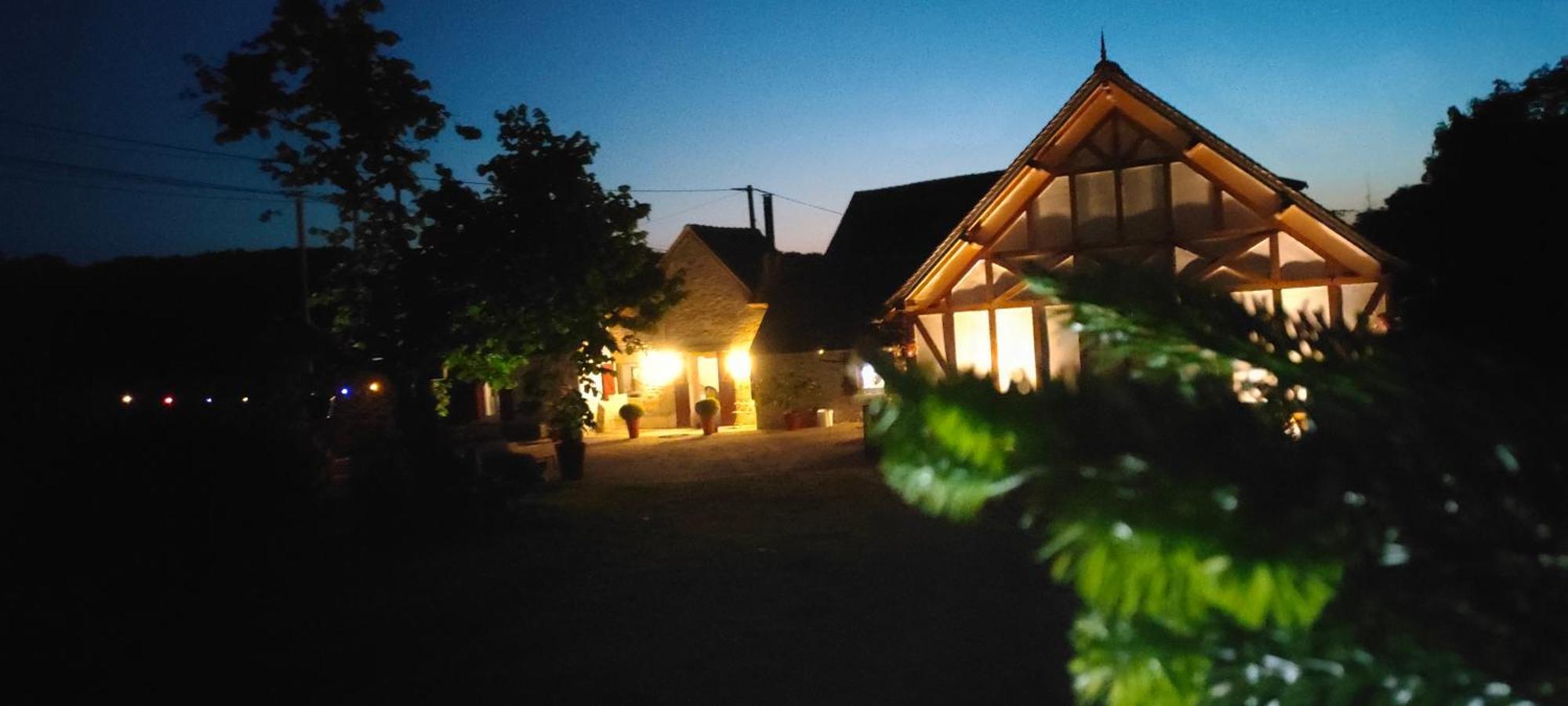 Les Lys Jolie Suite Parentale Privative Deux Adultes Avec Sdd Pertheville-Ners Zewnętrze zdjęcie